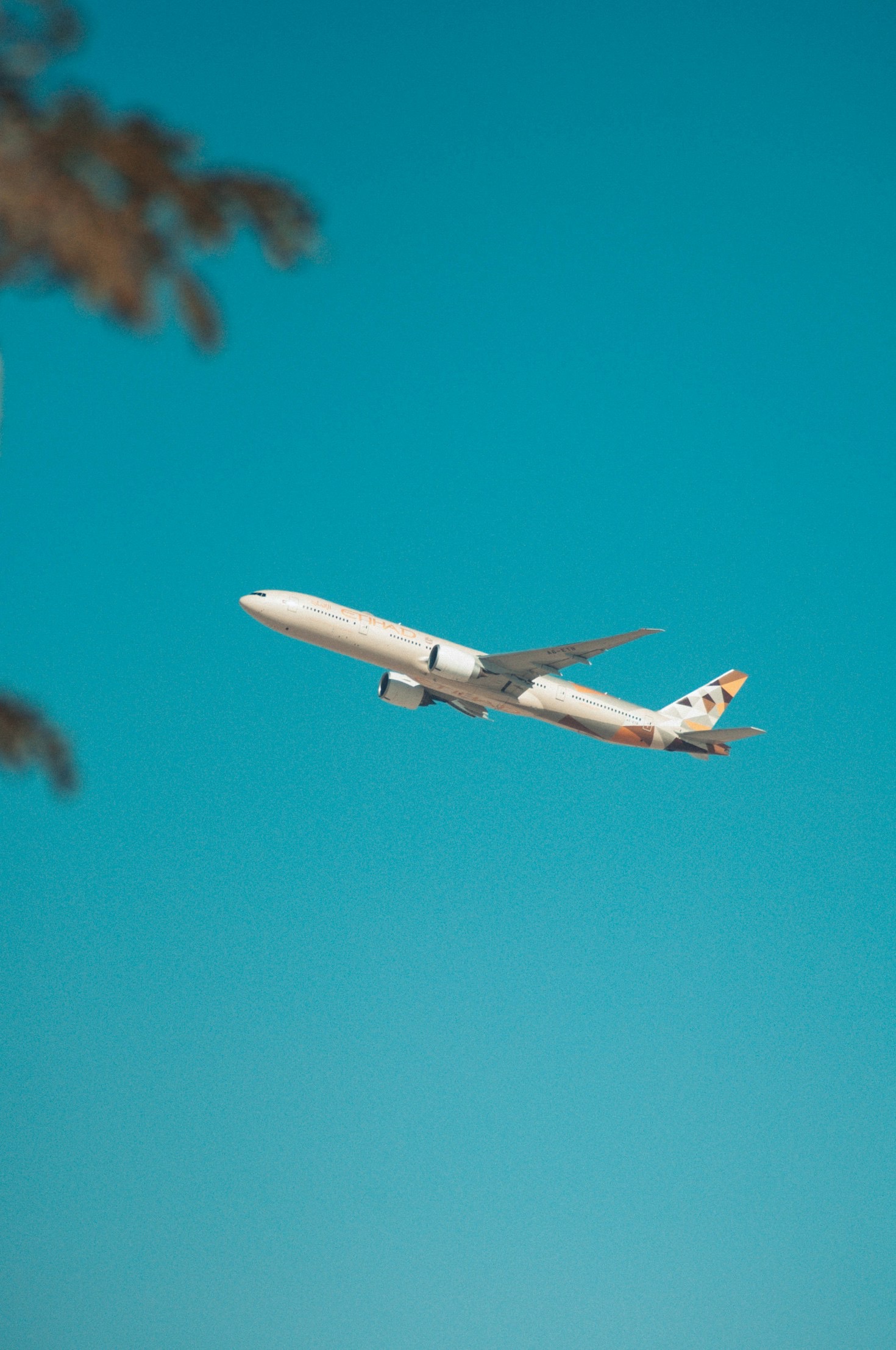 Five Trends Shaping Modern Commercial Flight